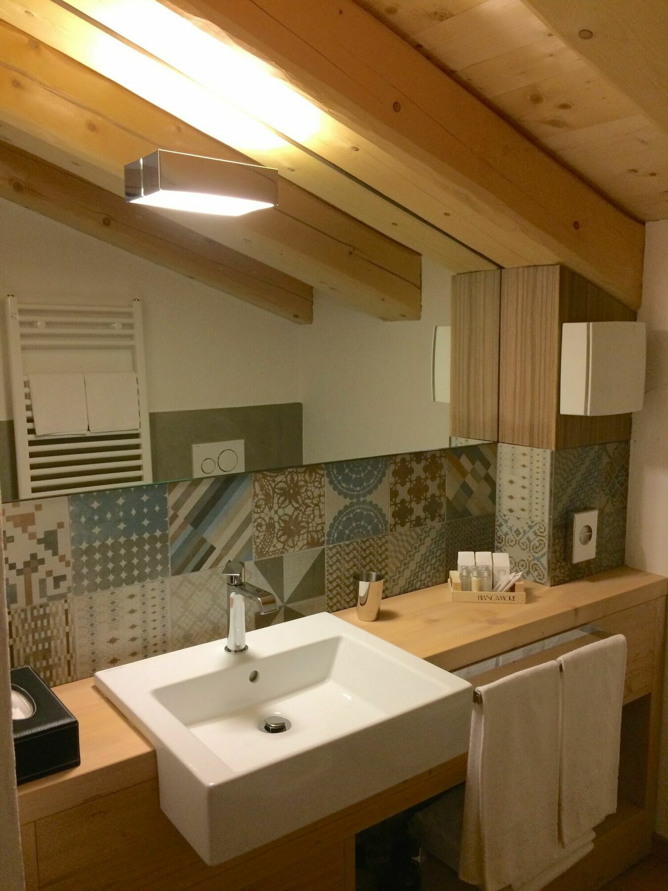 Hotel The Originals Borgo Eibn Mountain Lodge Саурис Екстериор снимка