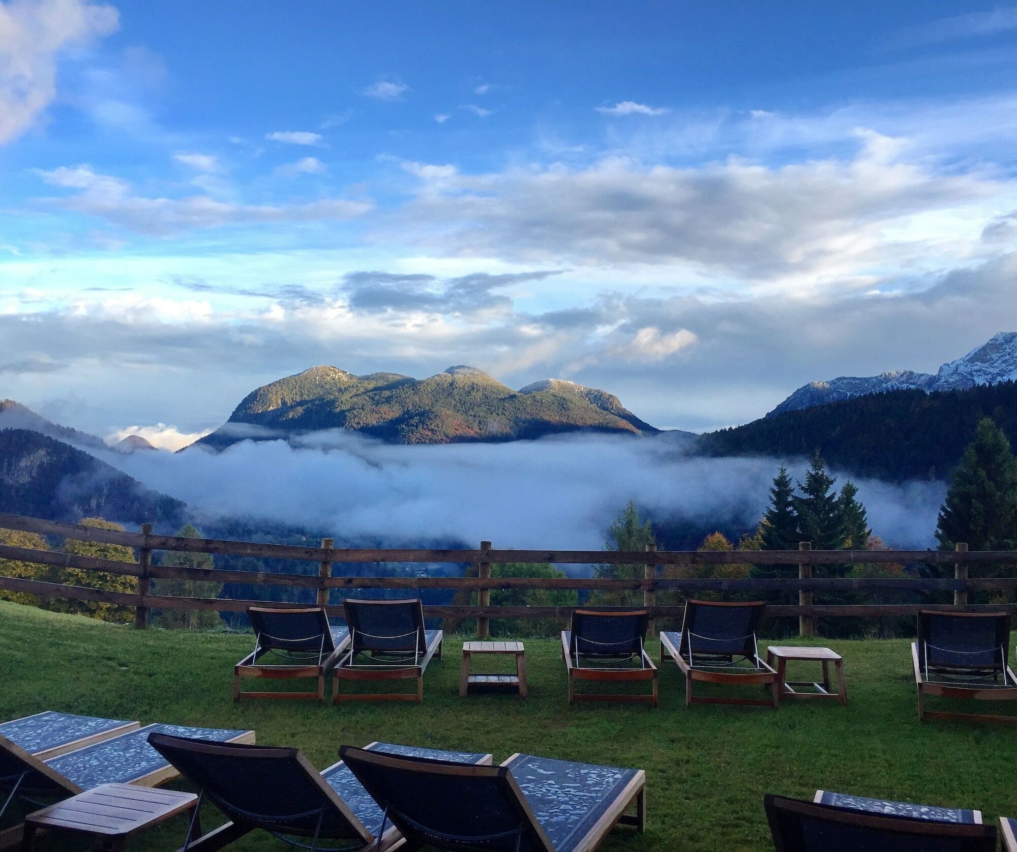 Hotel The Originals Borgo Eibn Mountain Lodge Саурис Екстериор снимка