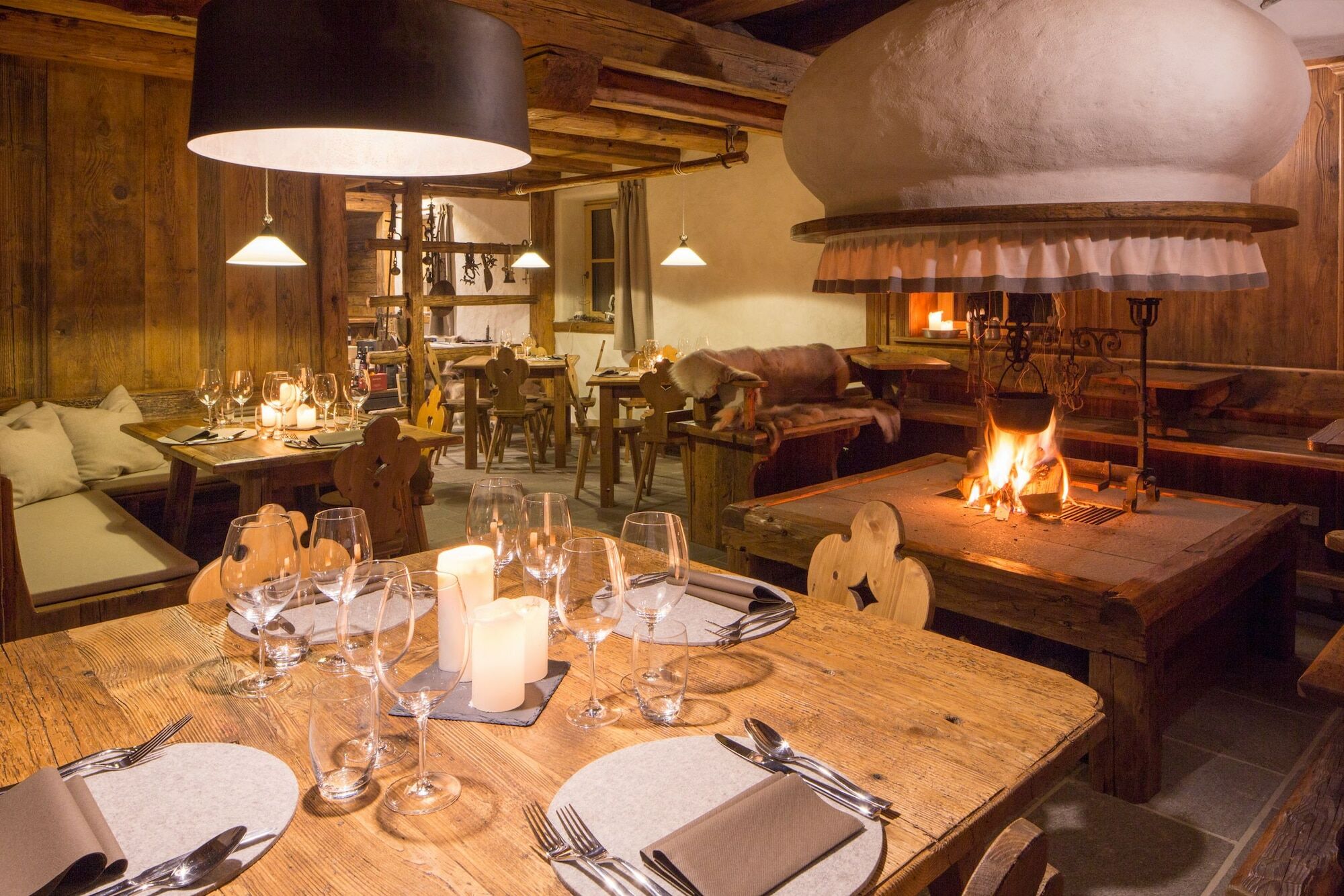 Hotel The Originals Borgo Eibn Mountain Lodge Саурис Екстериор снимка